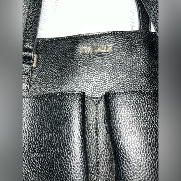 Steve Madden Leather Tote Handbag, Black with Zippers on each side - Picture 11 of 14